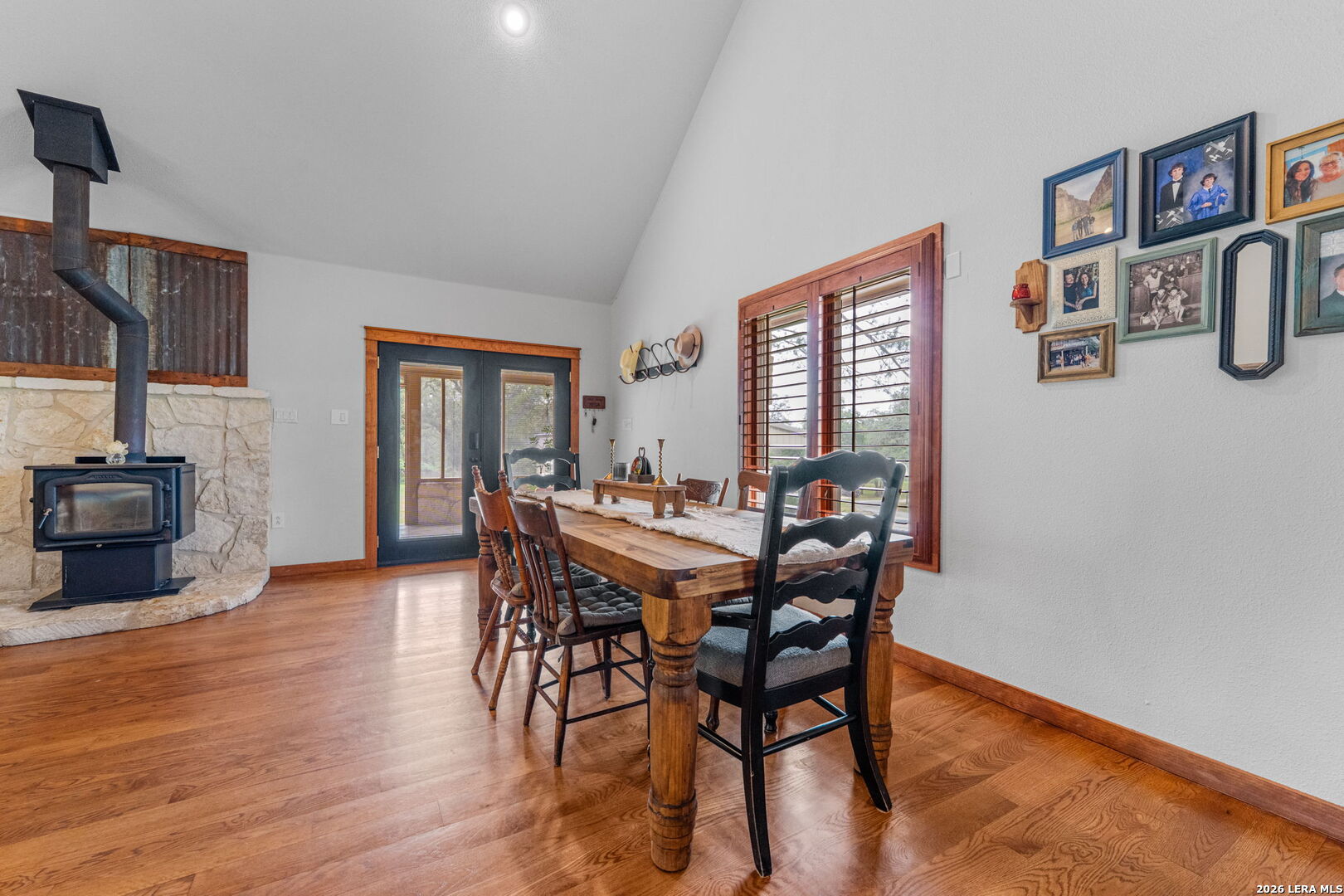 208 Oak Bend Drive La Vernia TX 78121