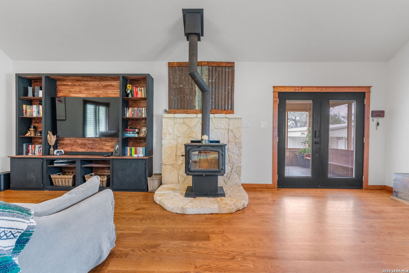 208 Oak Bend Drive La Vernia TX 78121