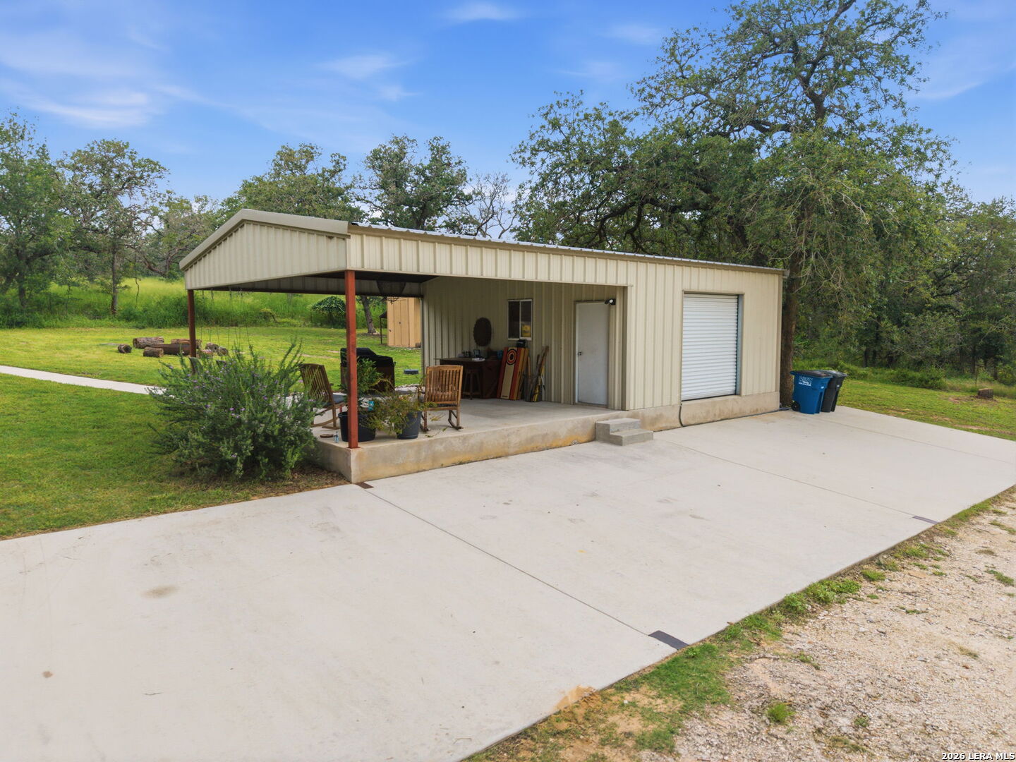 208 Oak Bend Drive La Vernia TX 78121