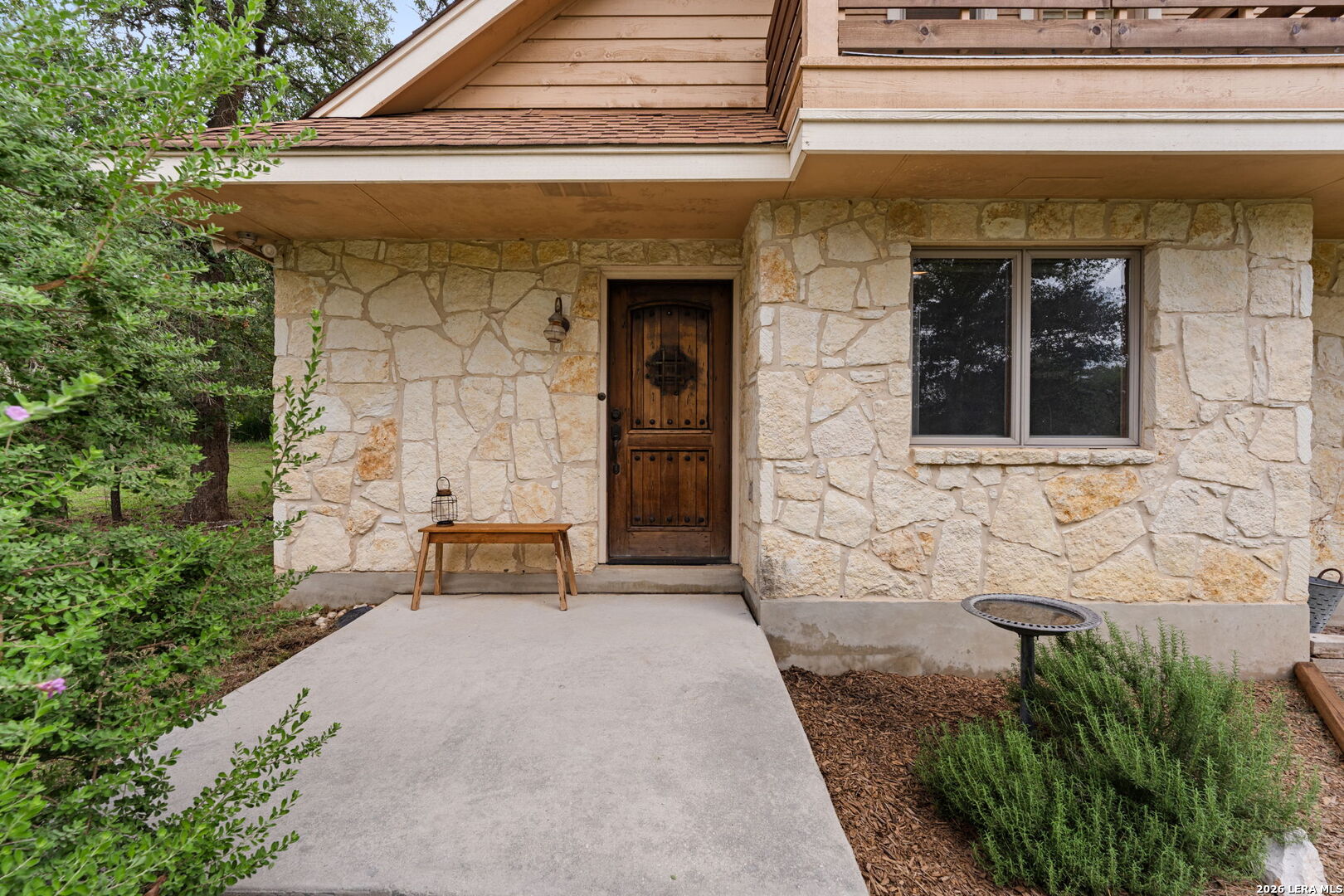 208 Oak Bend Drive La Vernia TX 78121