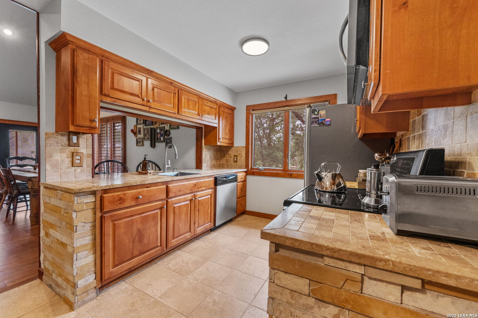 208 Oak Bend Drive La Vernia TX 78121