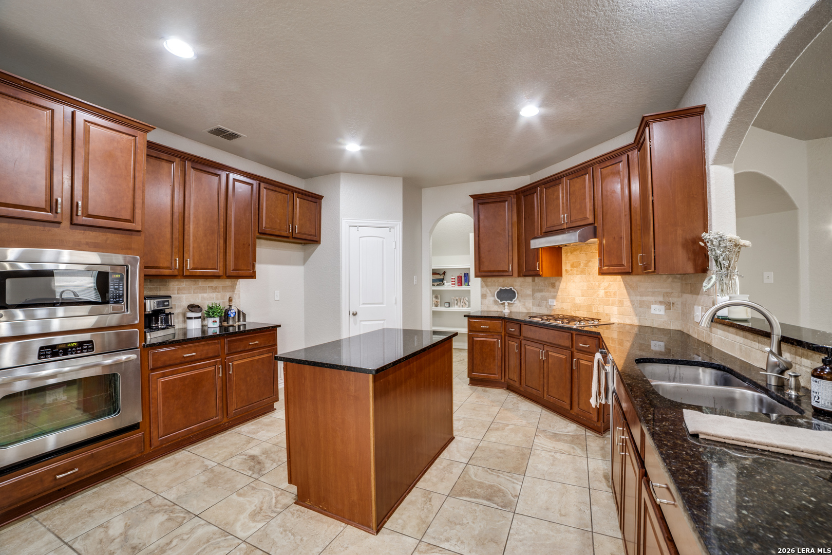 13835 Palatine Hill San Antonio TX 78253