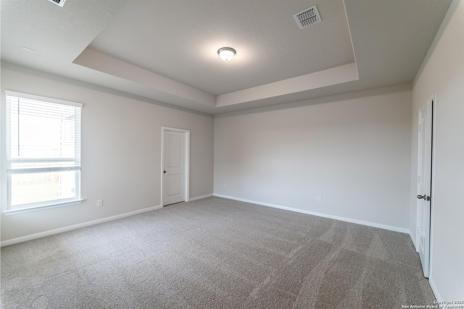 202 Ednie Lane Mico TX 78066