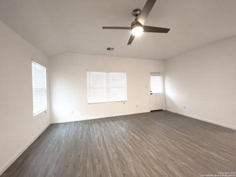 5934 Vestige Bend Bulverde TX 78163
