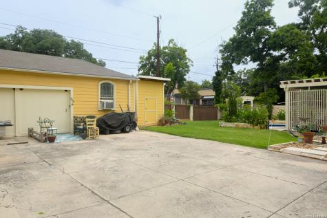 141 E Magnolia Avenue San Antonio TX 78212