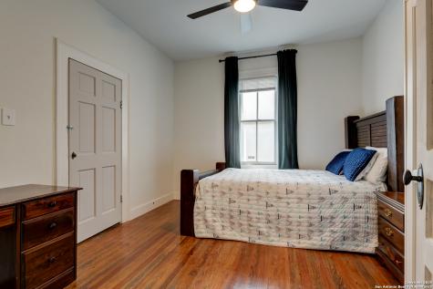 1127 Nolan Street San Antonio TX 78202