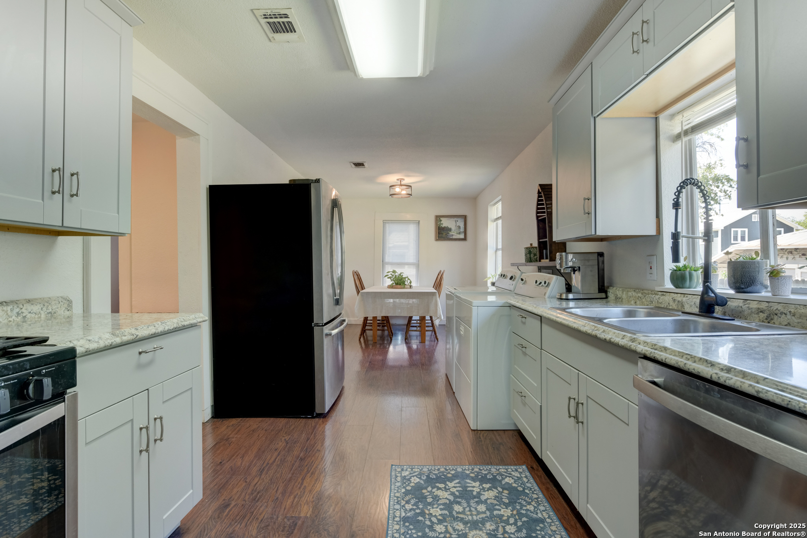 1127 Nolan Street San Antonio TX 78202