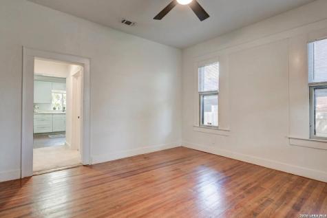 1127 Nolan Street San Antonio TX 78202