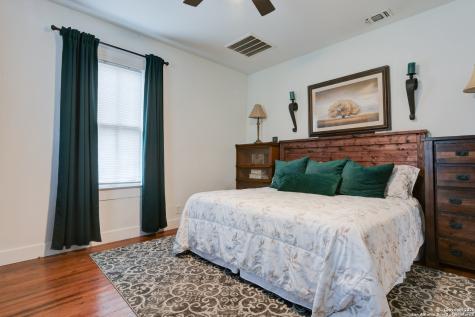1127 Nolan Street San Antonio TX 78202