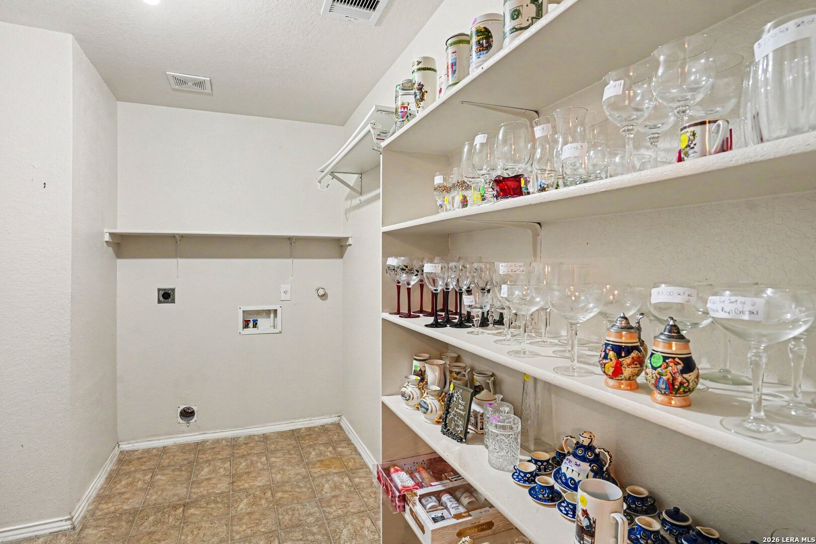 7706 Cedar Farm San Antonio TX 78239