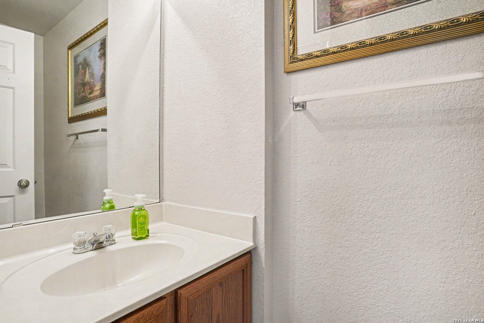 7706 Cedar Farm San Antonio TX 78239