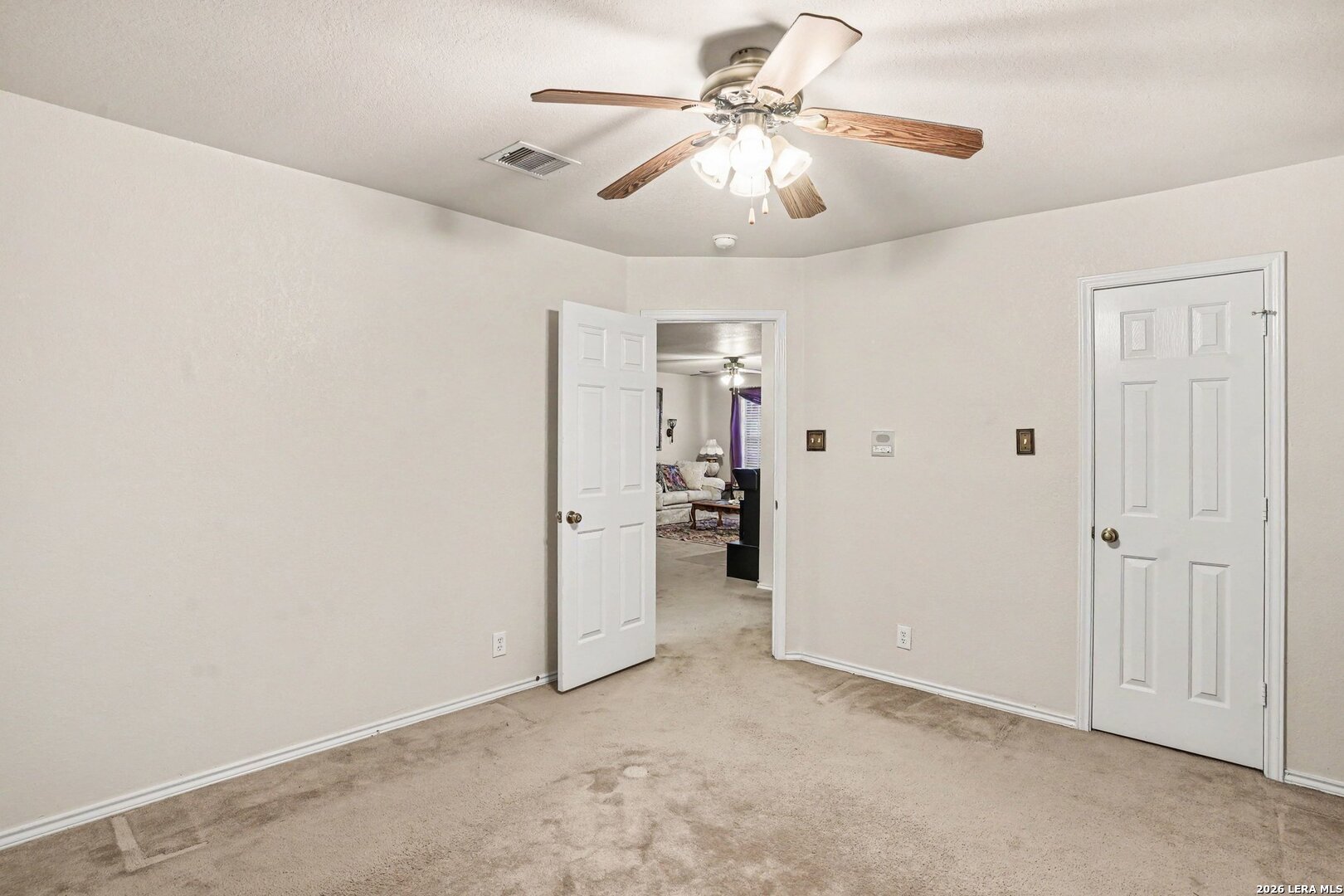 7706 Cedar Farm San Antonio TX 78239