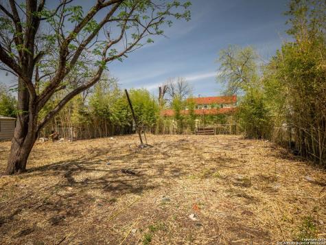 1907 W Woodlawn Avenue San Antonio TX 78201