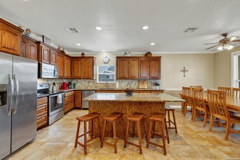 186 River Villas Court New Braunfels TX 78132