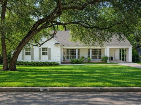 908 Garraty Road Terrell Hills TX 78209
