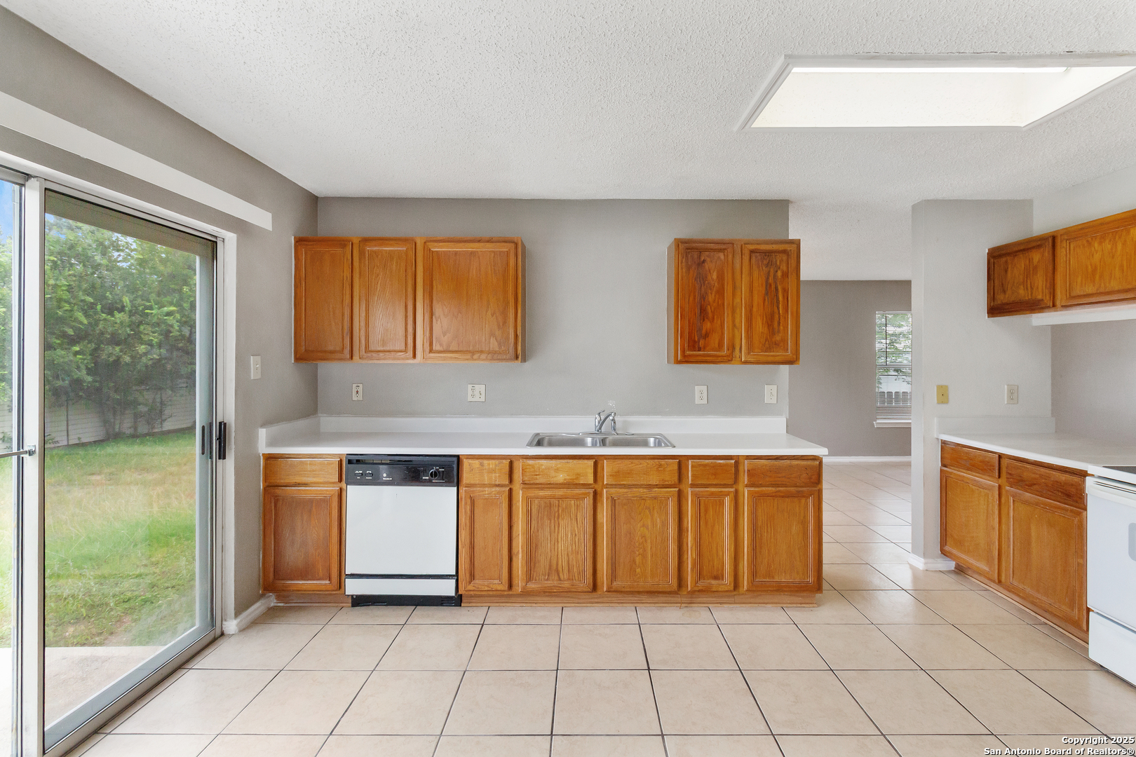 8310 Border Ridge Drive San Antonio TX 78240