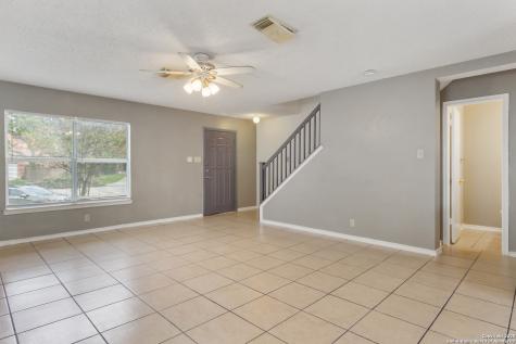 8310 Border Ridge Drive San Antonio TX 78240