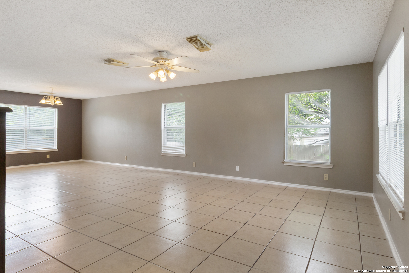 8310 Border Ridge Drive San Antonio TX 78240