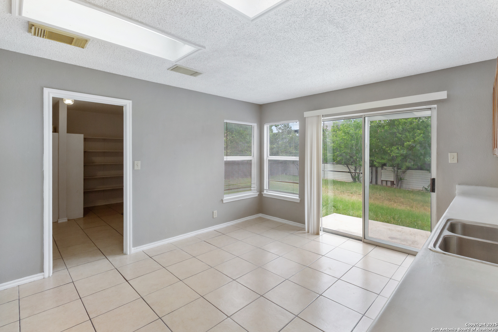 8310 Border Ridge Drive San Antonio TX 78240