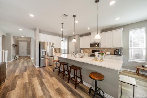 11312 Red Oak Turn Helotes TX 78023