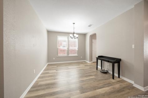 11312 Red Oak Turn Helotes TX 78023