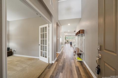 11312 Red Oak Turn Helotes TX 78023