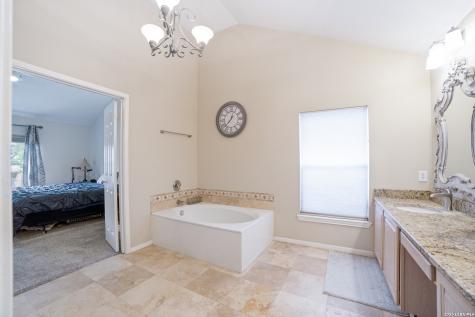 10638 Sandy Trail Drive San Antonio TX 78240