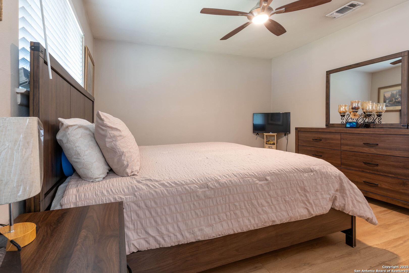 6635 Spring Hollow San Antonio TX 78249