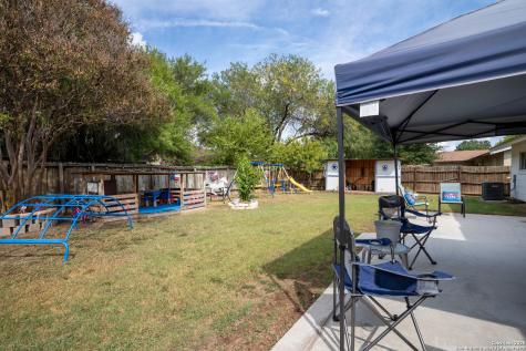 6635 Spring Hollow San Antonio TX 78249