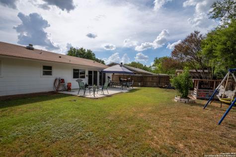 6635 Spring Hollow San Antonio TX 78249