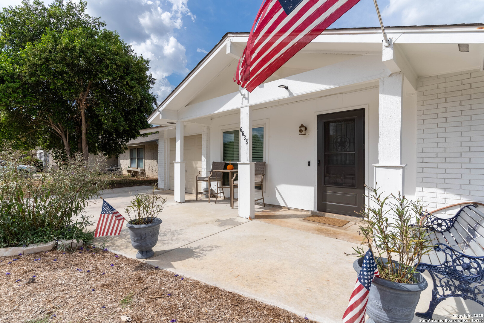 6635 Spring Hollow San Antonio TX 78249