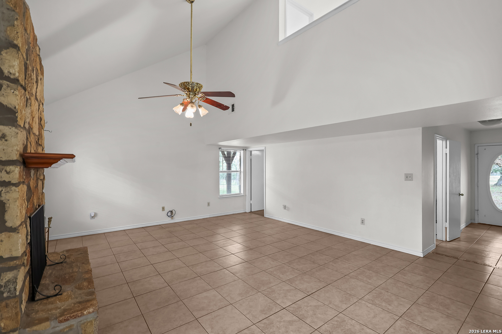 336 Lost Trail La Vernia TX 78121