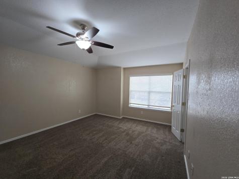 1023 Avocet San Antonio TX 78245