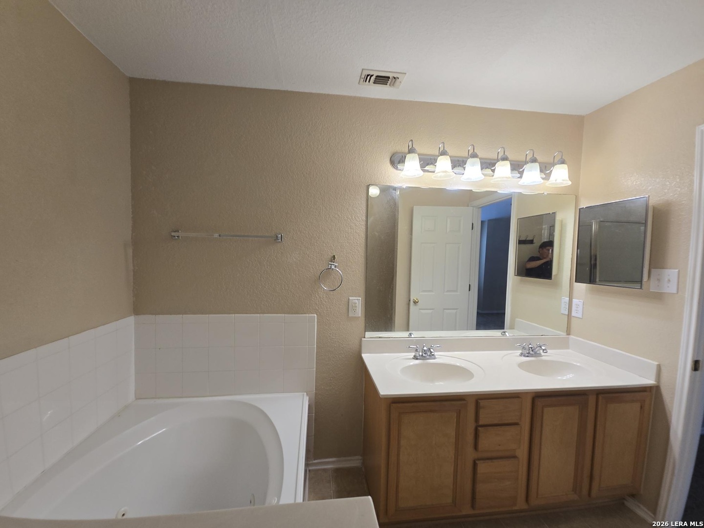1023 Avocet San Antonio TX 78245