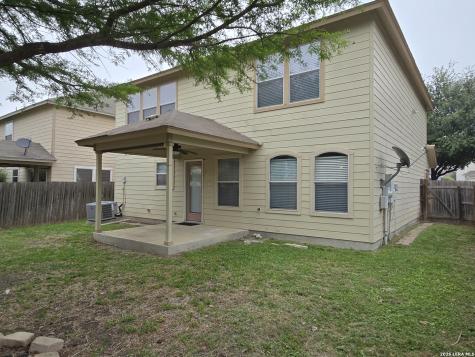 1023 Avocet San Antonio TX 78245