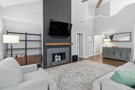 11714 Brae Valley San Antonio TX 78249