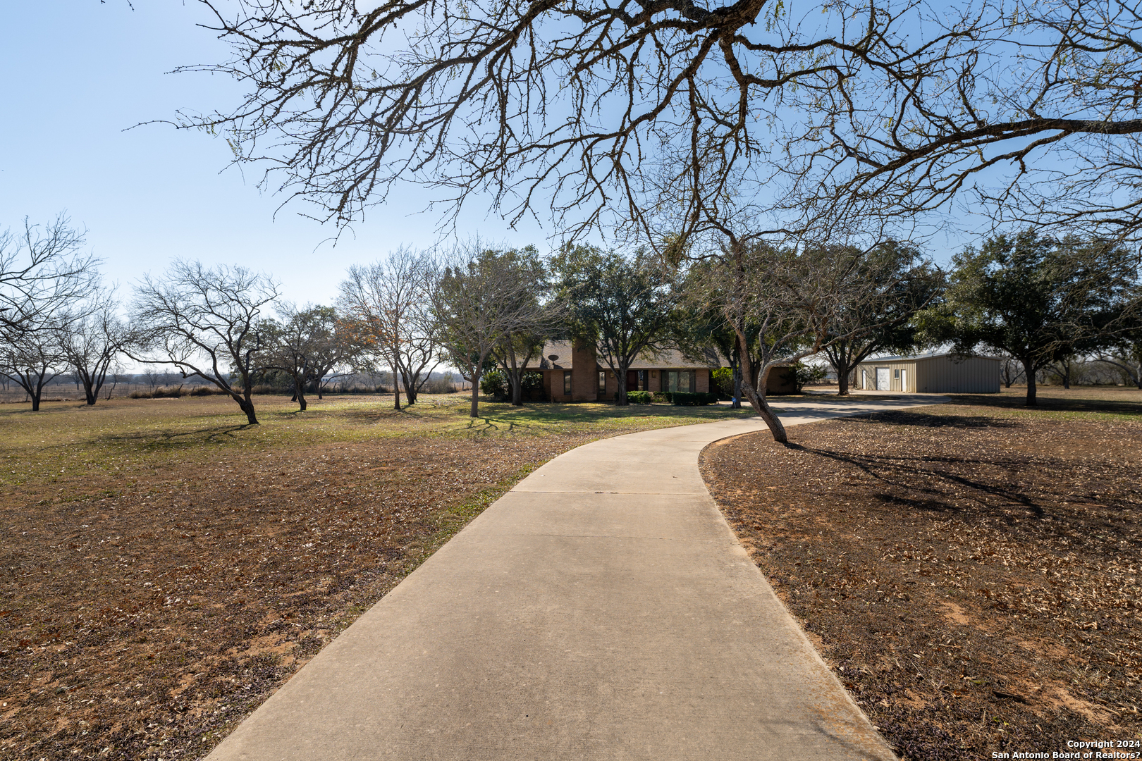 117 Oaklawn Drive Floresville TX 78114
