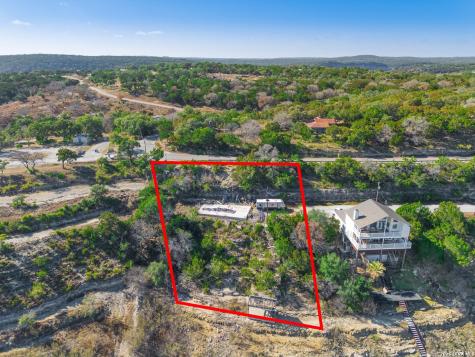 273 Plum Cove Road Lakehills TX 78063