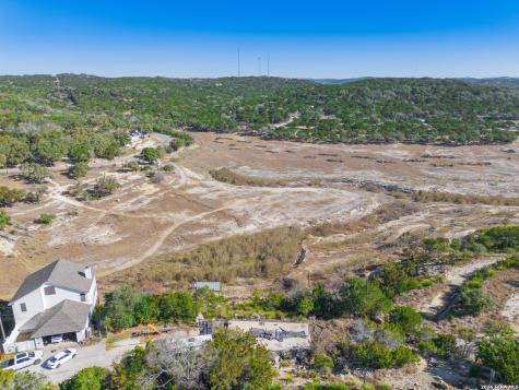 273 Plum Cove Road Lakehills TX 78063