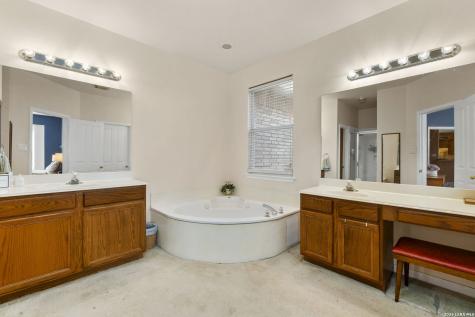 2611 Menard San Antonio TX 78251