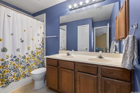 2611 Menard San Antonio TX 78251