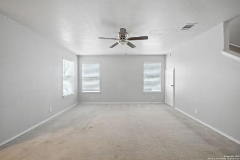 7439 Circle Farm San Antonio TX 78239