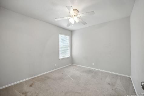 7439 Circle Farm San Antonio TX 78239
