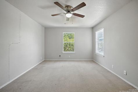 7439 Circle Farm San Antonio TX 78239