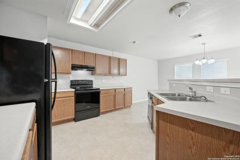 7439 Circle Farm San Antonio TX 78239