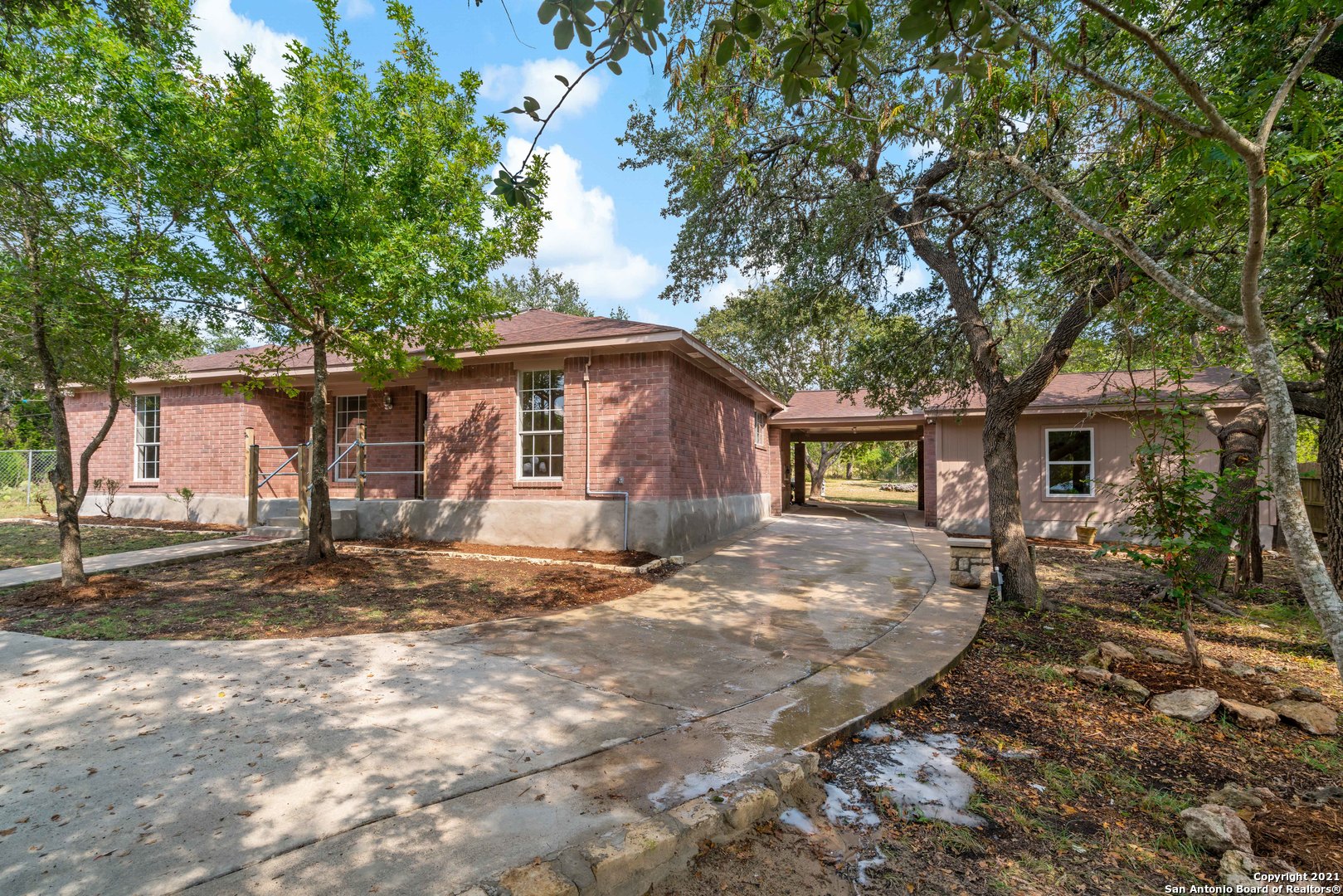 28436 Bonn Mountain Street San Antonio TX 78260