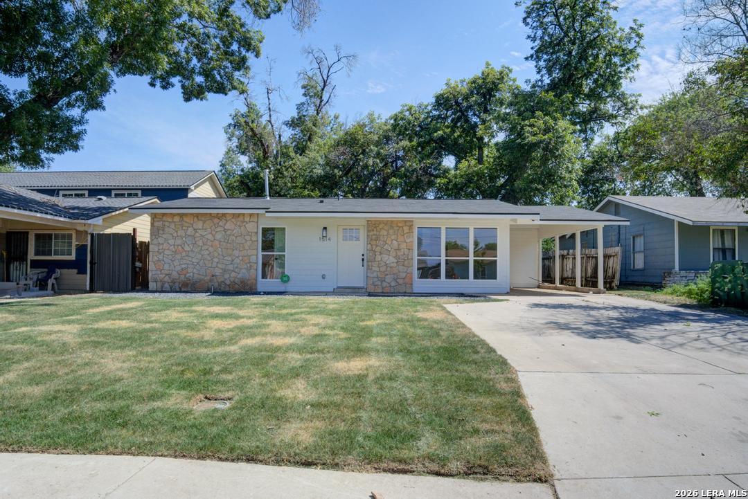 1514 Arroya Vista San Antonio TX 78213