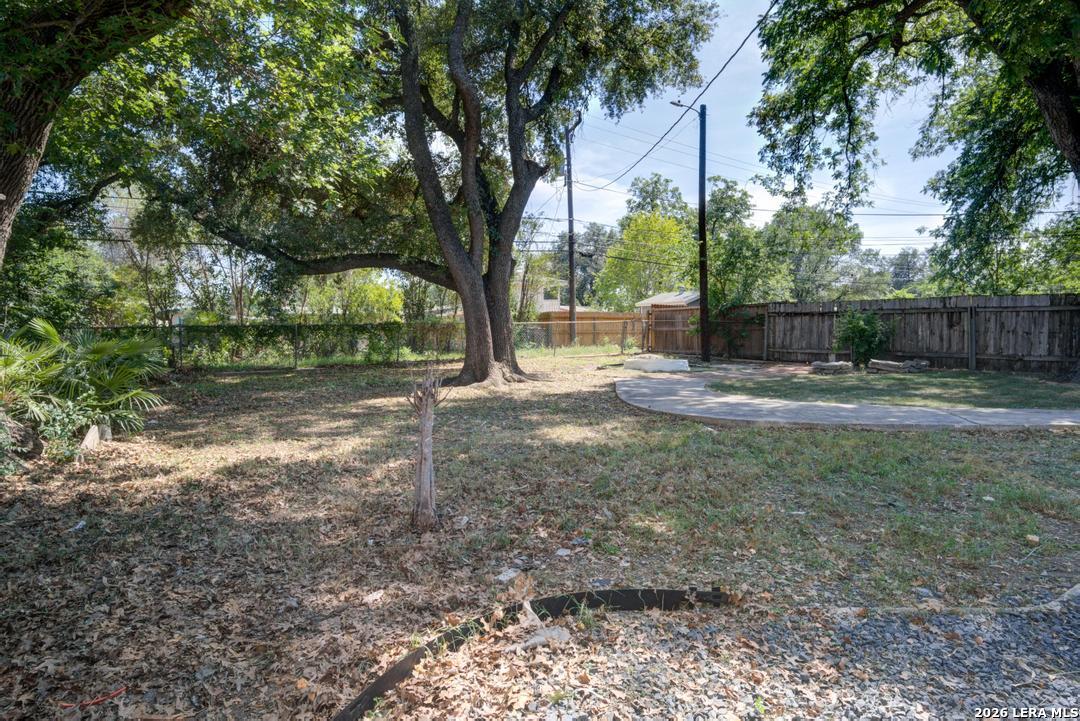1514 Arroya Vista San Antonio TX 78213