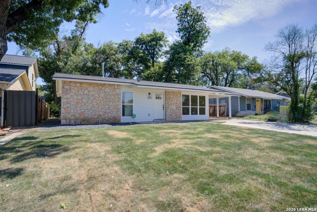 1514 Arroya Vista San Antonio TX 78213