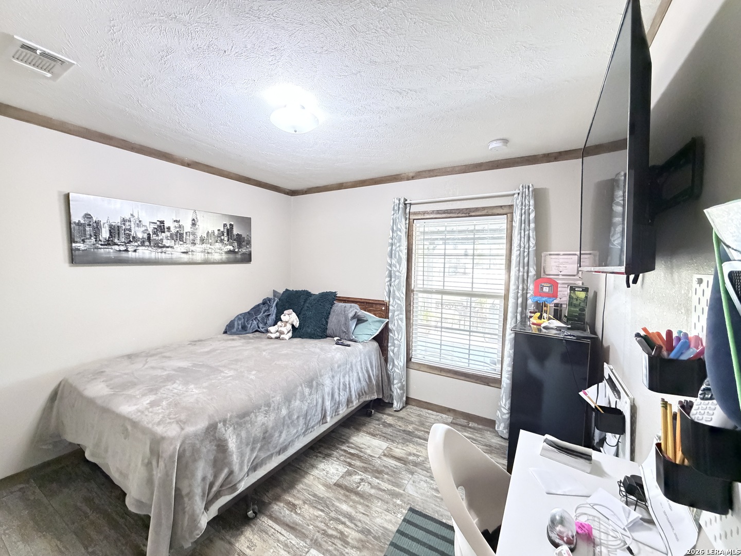 152 County Road 2667 Devine TX 78016